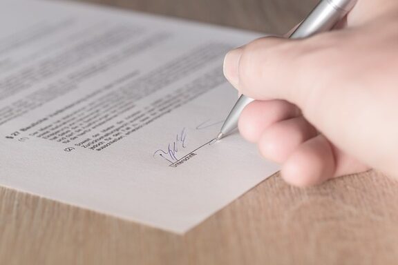 Alles über Verfallklauseln in Arbeitsverträgen