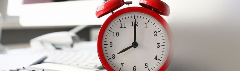 Alles was Sie über den 45-Stunden-Arbeitsvertrag wissen müssen