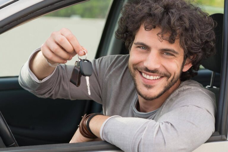 Braucht man einen Kaufvertrag zur Fahrzeuganmeldung?