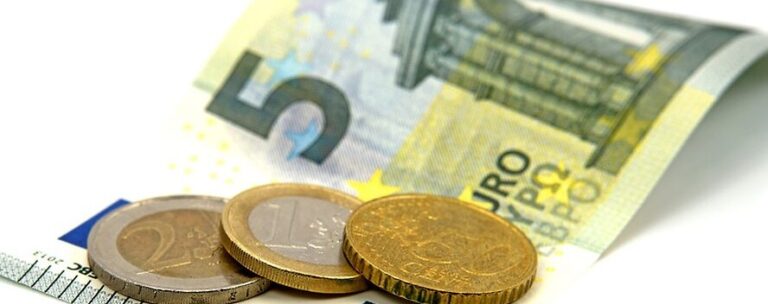 IHK Arbeitsvertrag: Alles, was Sie wissen müssen