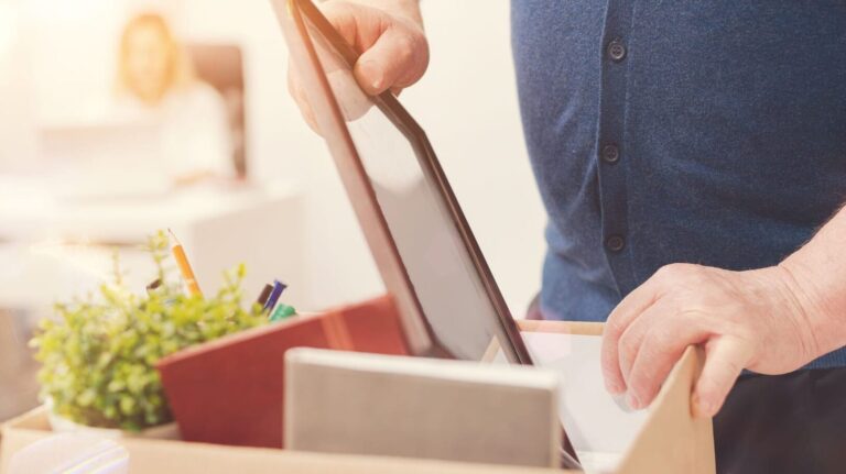 Kündigung des Arbeitsvertrags bei vorzeitigem Renteneintritt: Was Sie wissen müssen