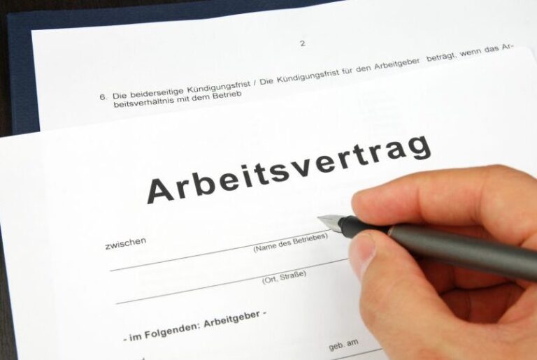 Rechtliche Aspekte der Entfristung von Arbeitsverträgen
