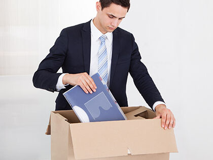 Vor Arbeitsbeginn kündigen: Tipps und rechtliche Informationen
